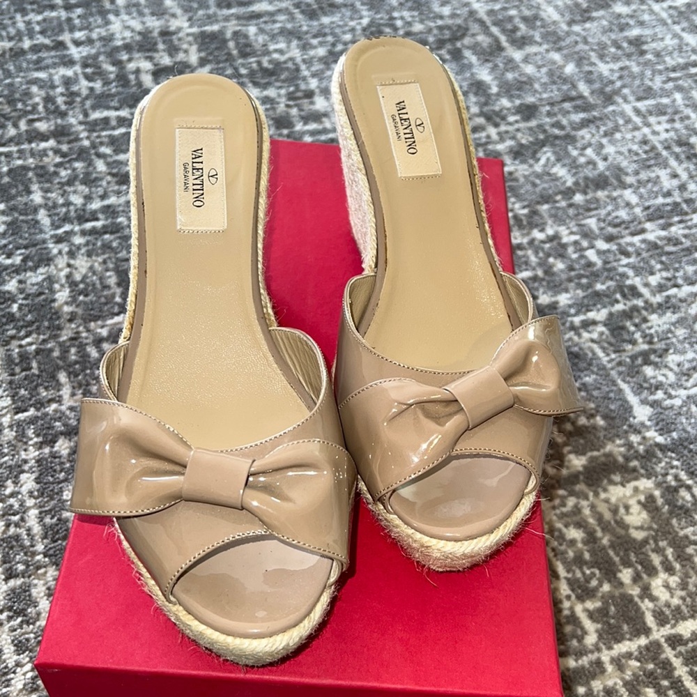 Valentino Nude Patent Espadrille Sandals